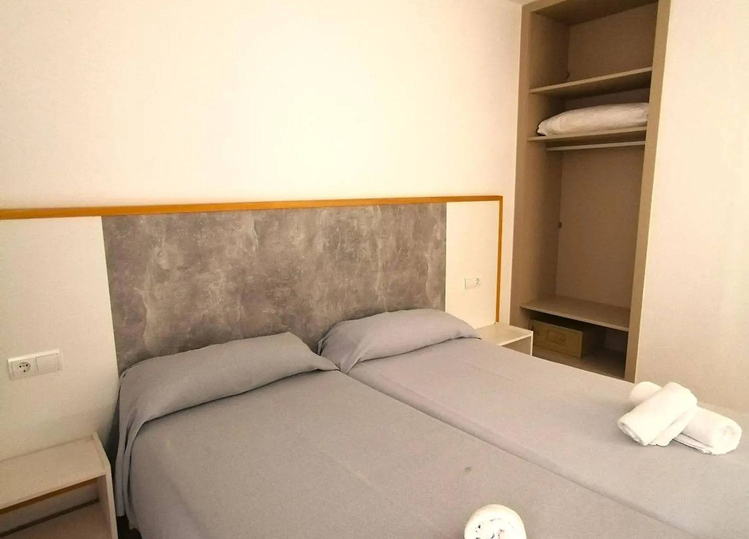 Apartamentos Marian Sant Antoni de Portmany 0*,  Espagne